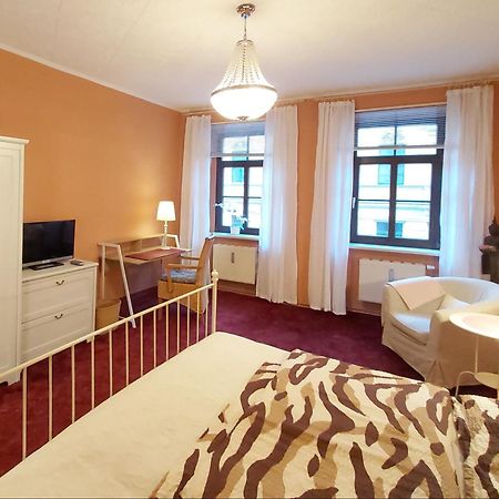 City-Ferienwohnungen-Dresden - Zentral Gelegen Im Haus Louisenstrasse 11 - Dresden-Neustadt Ngoại thất bức ảnh
