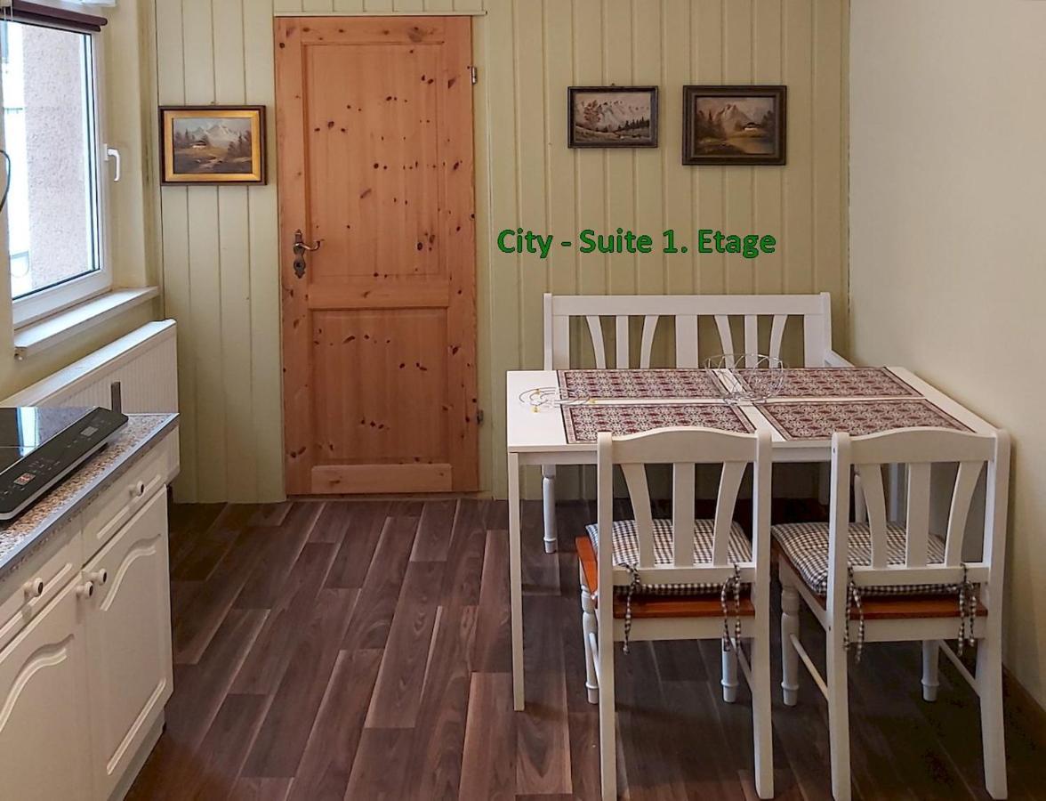 City-Ferienwohnungen-Dresden - Zentral Gelegen Im Haus Louisenstrasse 11 - Dresden-Neustadt Ngoại thất bức ảnh